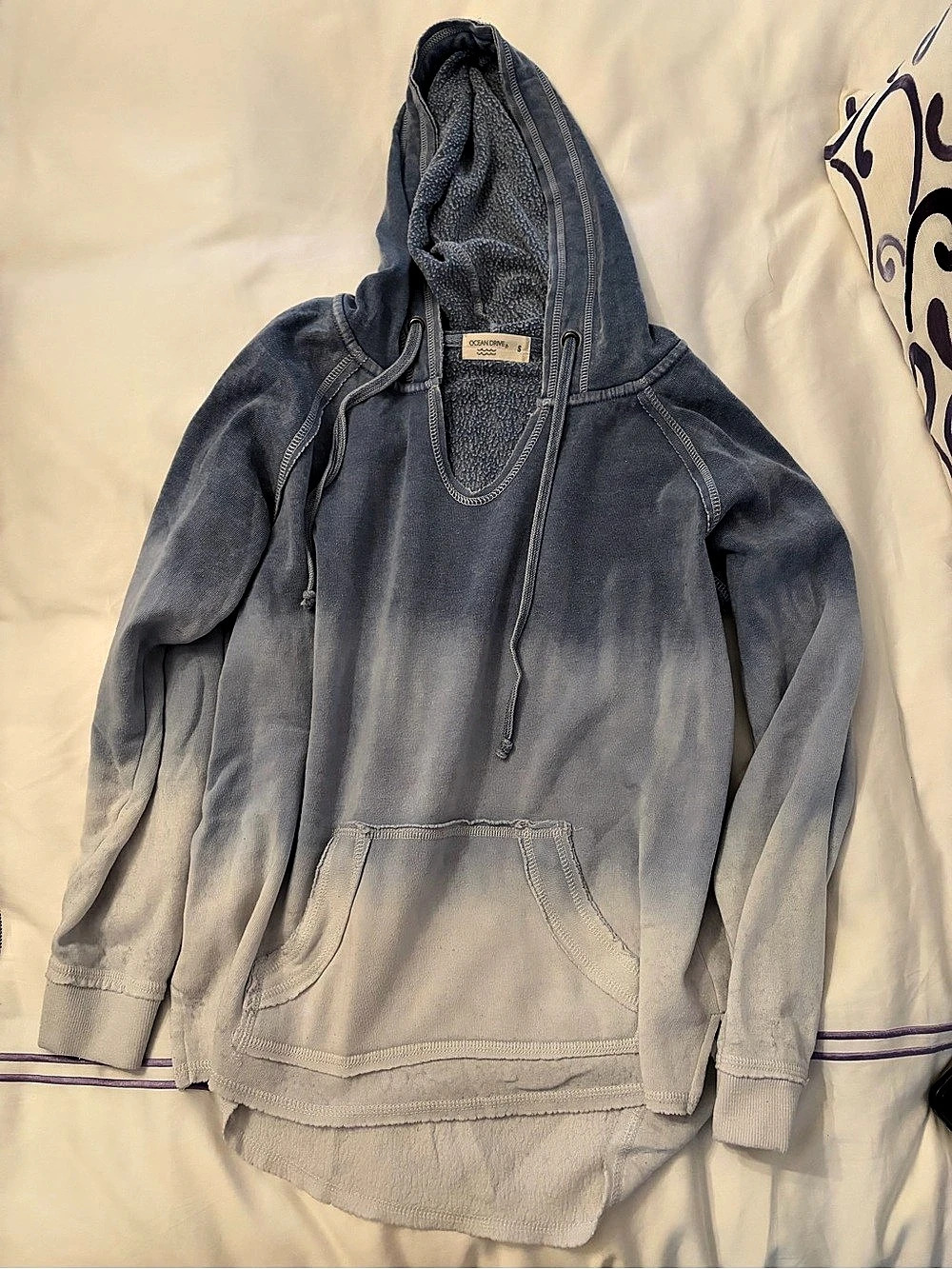 Ocean Drive Blue Ombré Pullover Hoodie Size Small